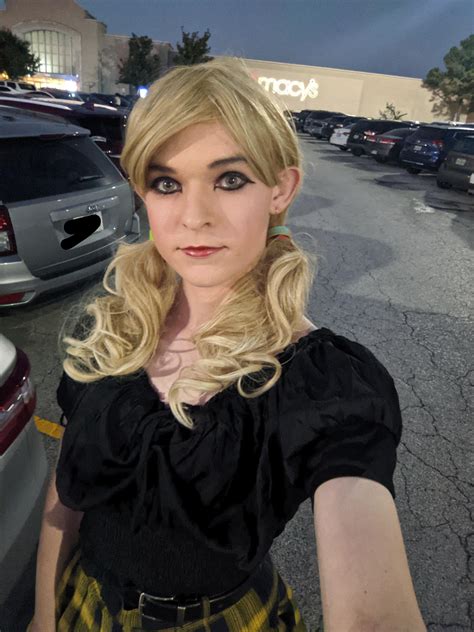 Crossdressing in Public